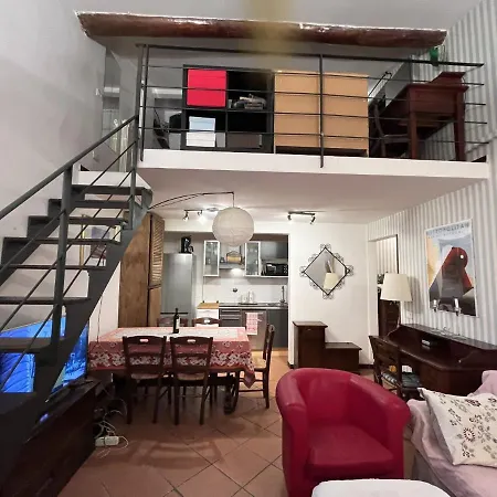 Ponte Alle Mosse Apartment